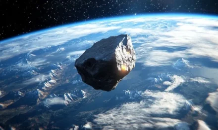 Rusia está en alerta por la caída de un meteorito en Siberia