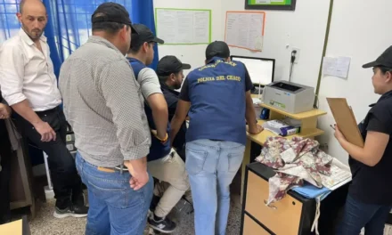 Un bibliotecario detenido por distribución de pornografía infantil