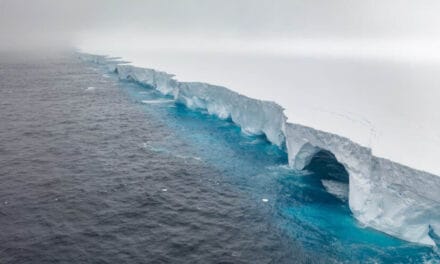 El iceberg más grande del mundo se puso en movimiento y crece la preocupación: es veinte veces más grande que CABA