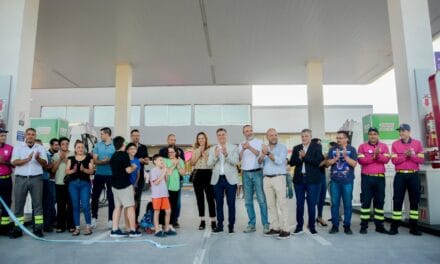 INAUGURACIÓN DE LA ESTACIÓN DE SERVICIO AXION, EN PUERTO TIROL: “ES UN GUSTO ACOMPAÑAR A QUIENES TIENEN GANAS DE INVERTIR EN LA PROVINCIA” MANIFESTÓ EL GOBERNADOR