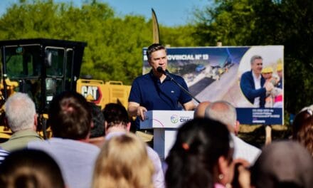 EL GOBERNADOR ZDERO INICIÓ LA PAVIMENTACIÓN DE LA RUTA PROVINCIAL Nº13 QUE CONECTARÁ COTE LAI CON CHARADAI